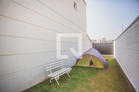 Casa de condomínio para alugar com 130m², 3 quartos e 2 vagasHall social