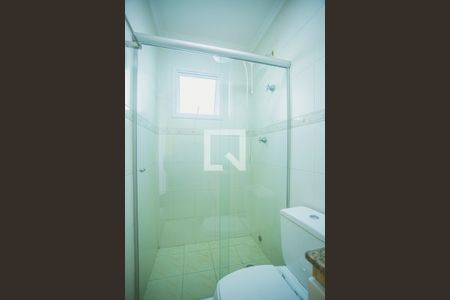 Casa de condomínio para alugar com 130m², 3 quartos e 2 vagasBanheiro Suíte