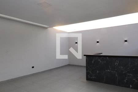 Casa para alugar com 250m², 3 quartos e 2 vagasÁrea externa 