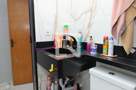 Casa para alugar com 250m², 3 quartos e 2 vagasBanheiro