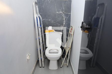 Casa para alugar com 250m², 3 quartos e 2 vagasBanheiro