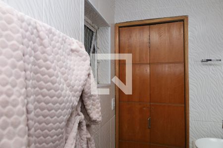 Casa para alugar com 250m², 3 quartos e 2 vagasBanheiro