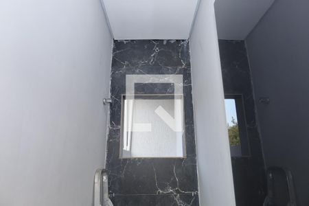 Casa para alugar com 250m², 3 quartos e 2 vagasBanheiro