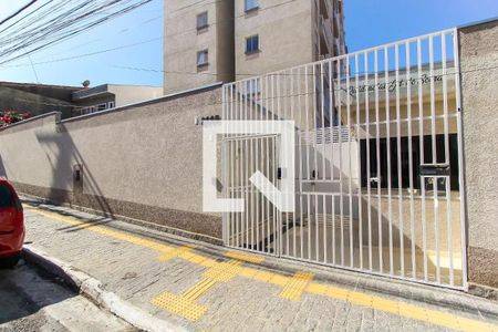Apartamento para alugar com 38m², 2 quartos e 1 vaga Apartamento para alugar com 38m², 2 quartos e 1 vagaFachada