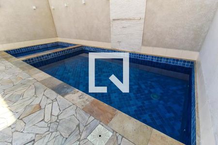 Apartamento para alugar com 38m², 2 quartos e 1 vaga Apartamento para alugar com 38m², 2 quartos e 1 vagaÁrea comum - Piscina