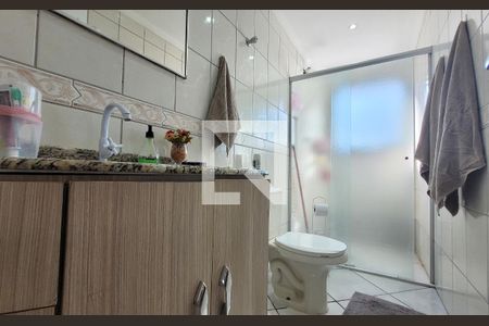 Apartamento à venda com 90m², 3 quartos e 2 vagas Apartamento à venda com 90m², 3 quartos e 2 vagasBanheiro da suíte