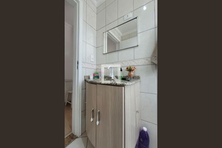 Apartamento à venda com 90m², 3 quartos e 2 vagas Apartamento à venda com 90m², 3 quartos e 2 vagasBanheiro da suíte