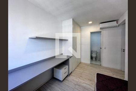 Apartamento para alugar com 69m², 2 quartos e 1 vagaSuíte