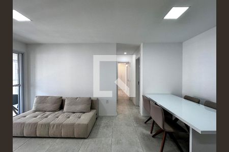 Apartamento para alugar com 69m², 2 quartos e 1 vagaSala