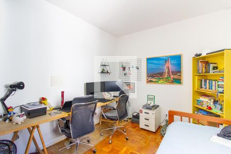 Apartamento à venda com 76m², 2 quartos e 1 vagaQuarto 2