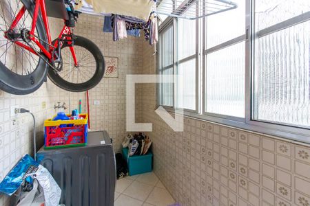 Apartamento à venda com 76m², 2 quartos e 1 vagaÁrea de Serviço