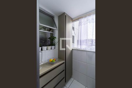 Apartamento à venda com 87m², 3 quartos e 1 vagaÁrea de serviço