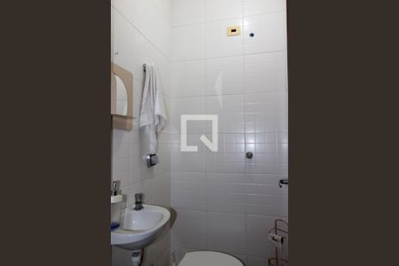 Casa à venda com 184m², 4 quartos e 3 vagasBanheiro de Serviço