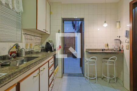 Apartamento à venda com 100m², 3 quartos e 2 vagasCozinha