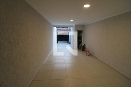 Casa à venda com 174m², 3 quartos e 3 vagasGaragem