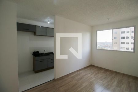 Sala de apartamento para alugar com 2 quartos, 44m² em Guaianazes, São Paulo