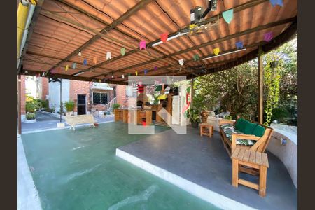 Casa à venda com 120m², 2 quartos e 1 vaga Casa à venda com 120m², 2 quartos e 1 vagaEspaço Gourmet