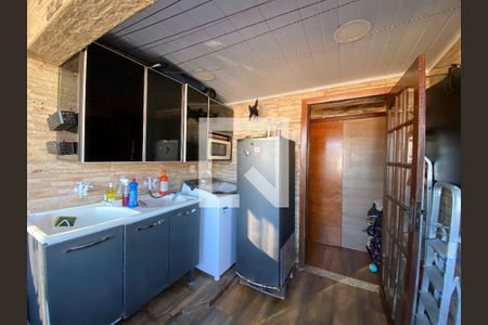 Casa à venda com 120m², 2 quartos e 1 vaga Casa à venda com 120m², 2 quartos e 1 vagaÁrea de Serviço