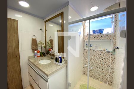 Casa à venda com 120m², 2 quartos e 1 vaga Casa à venda com 120m², 2 quartos e 1 vagaBanheiro Social