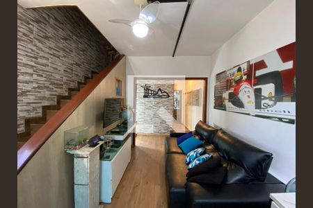 Casa à venda com 120m², 2 quartos e 1 vaga Casa à venda com 120m², 2 quartos e 1 vagaSala 2