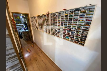 Casa à venda com 120m², 2 quartos e 1 vaga Casa à venda com 120m², 2 quartos e 1 vagaCorredor