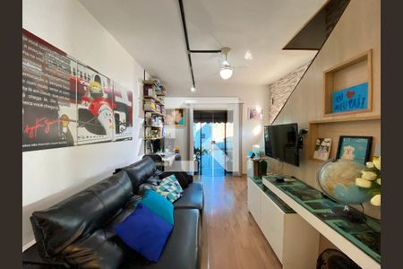 Casa à venda com 120m², 2 quartos e 1 vaga Casa à venda com 120m², 2 quartos e 1 vagaSala 2