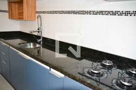 Cozinha de apartamento à venda com 2 quartos, 55m² em Santa Maria, São Caetano do Sul