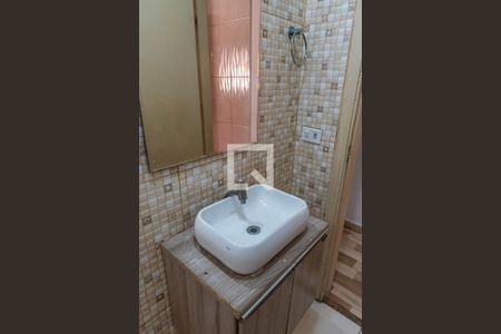 Casa para alugar com 150m², 4 quartos e 2 vagas Casa para alugar com 150m², 4 quartos e 2 vagasBanheiro 2