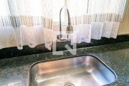 Casa para alugar com 150m², 4 quartos e 2 vagas Casa para alugar com 150m², 4 quartos e 2 vagasCozinha