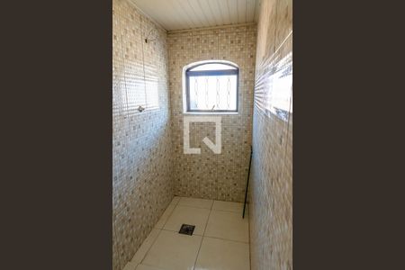 Casa para alugar com 150m², 4 quartos e 2 vagas Casa para alugar com 150m², 4 quartos e 2 vagasBanheiro 1