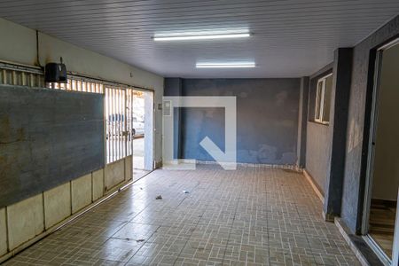 Casa para alugar com 150m², 4 quartos e 2 vagas Casa para alugar com 150m², 4 quartos e 2 vagasGaragem