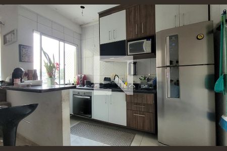 Apartamento para alugar com 98m², 2 quartos e 2 vagasCozinha