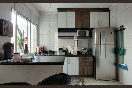 Apartamento para alugar com 98m², 2 quartos e 2 vagasCozinha