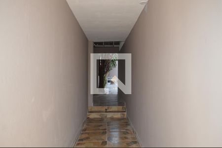 Casa para alugar com 25m², 1 quarto e sem vagaEntrada