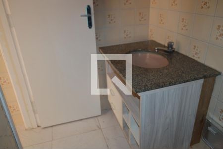 Banheiro de casa para alugar com 1 quarto, 25m² em Vila São José, São Paulo