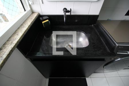 Apartamento à venda com 77m², 2 quartos e 1 vagaÁrea de Serviço