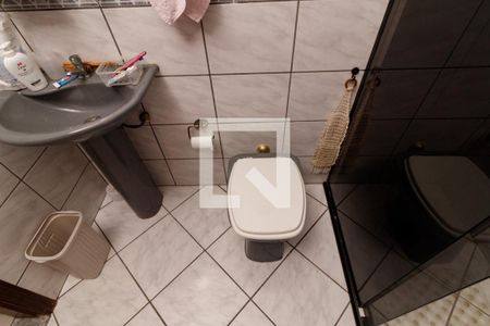 Casa à venda com 180m², 3 quartos e 2 vagasBanheiro 2