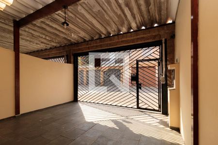 Casa à venda com 180m², 3 quartos e 2 vagasGaragem