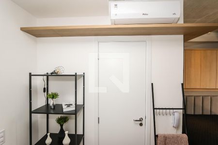 Cozinha de kitnet/studio para alugar com 1 quarto, 24m² em Cerqueira César, São Paulo
