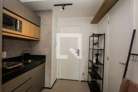 Cozinha de kitnet/studio para alugar com 1 quarto, 24m² em Cerqueira César, São Paulo