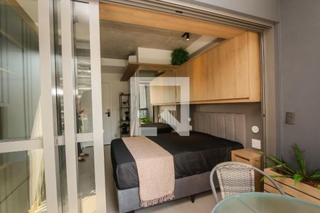 Varanda de kitnet/studio para alugar com 1 quarto, 24m² em Cerqueira César, São Paulo