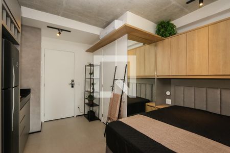Quarto de kitnet/studio para alugar com 1 quarto, 24m² em Cerqueira César, São Paulo
