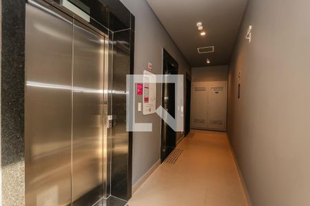 Studio para alugar com 24m², 1 quarto e sem vaga Studio para alugar com 24m², 1 quarto e sem vagaHall de Entrada