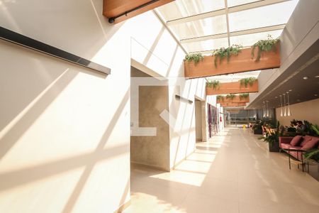 Studio para alugar com 24m², 1 quarto e sem vaga Studio para alugar com 24m², 1 quarto e sem vagaHall de Entrada