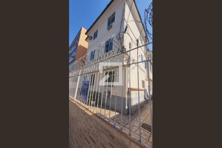 Apartamento para alugar com 67m², 2 quartos e sem vagaFachada