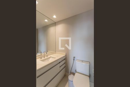 Apartamento para alugar com 71m², 2 quartos e 1 vaga Apartamento para alugar com 71m², 2 quartos e 1 vagaBanheiro
