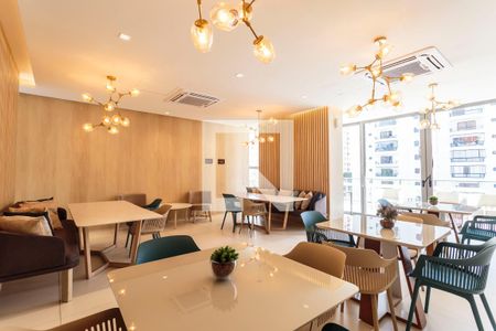 Apartamento para alugar com 71m², 2 quartos e 1 vaga Apartamento para alugar com 71m², 2 quartos e 1 vagaÁrea comum