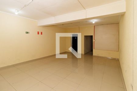 Casa à venda com 360m², 3 quartos e 4 vagas Casa à venda com 360m², 3 quartos e 4 vagasÁrea comum