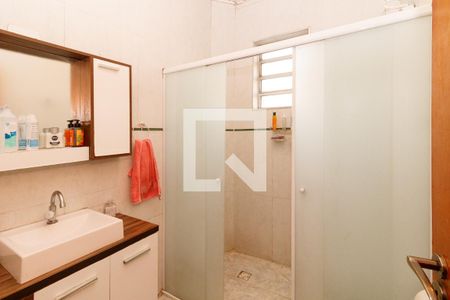 Casa à venda com 360m², 3 quartos e 4 vagas Casa à venda com 360m², 3 quartos e 4 vagasBanheiro