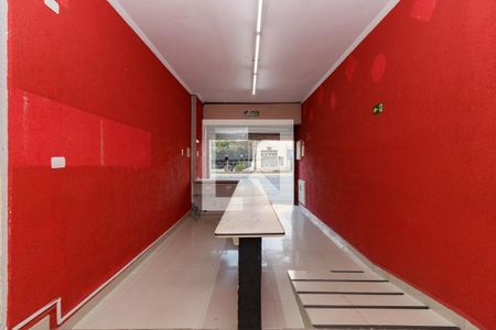 Casa à venda com 360m², 3 quartos e 4 vagas Casa à venda com 360m², 3 quartos e 4 vagasÁrea comum